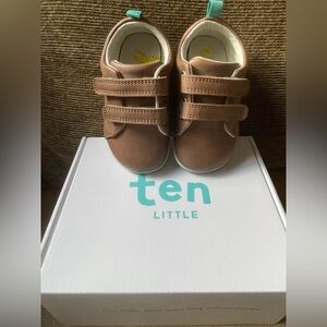 Ten Little Everyday Original shoes, mocha brown, size 6.5. Good used condition